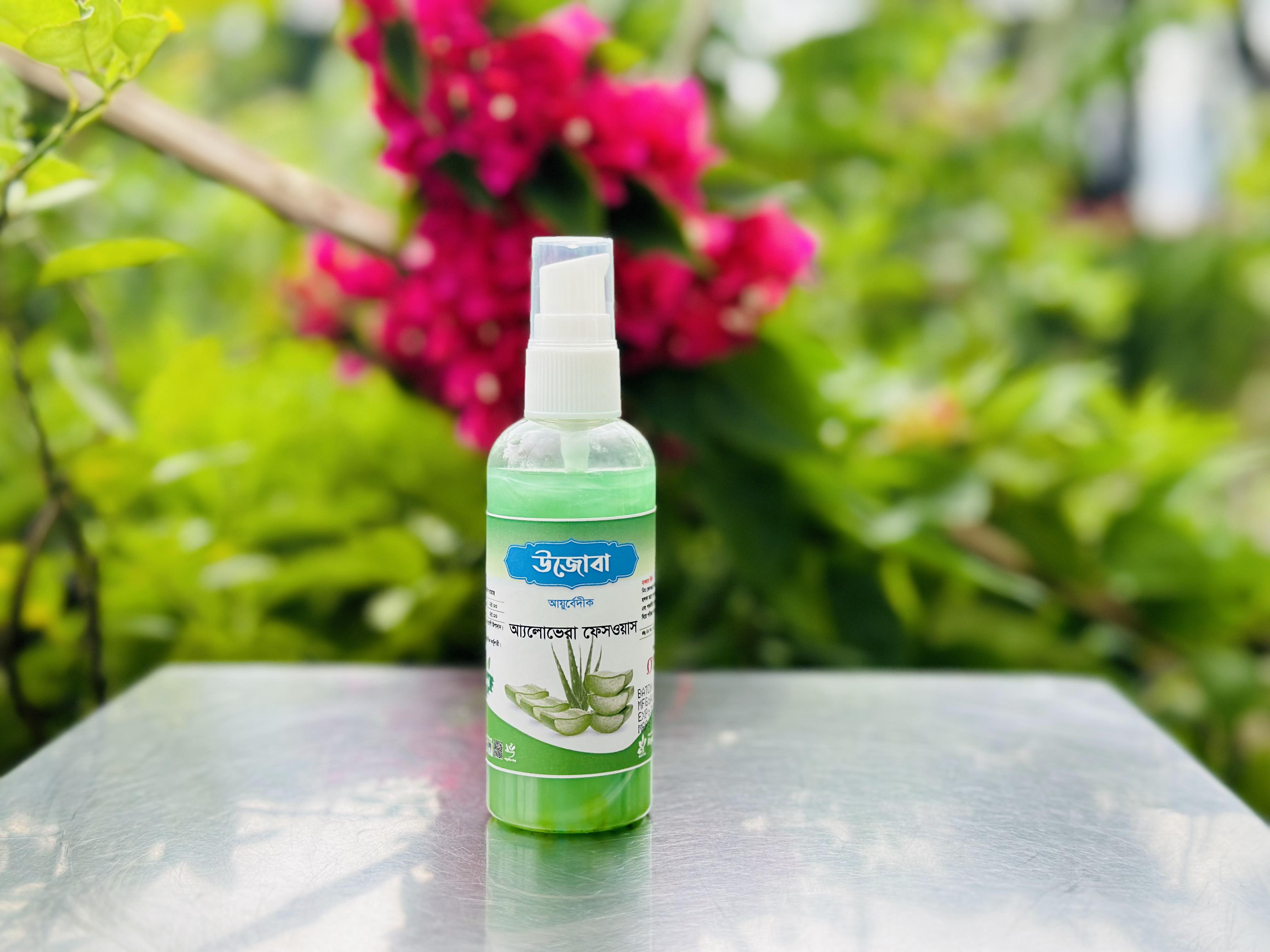 Ujoba Alovera Facewash